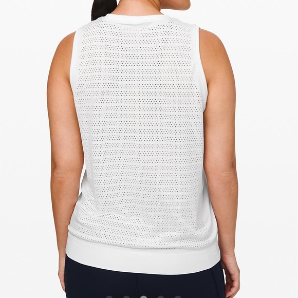 NWT - Breeze By Muscle Tank - Picture 3 of 5